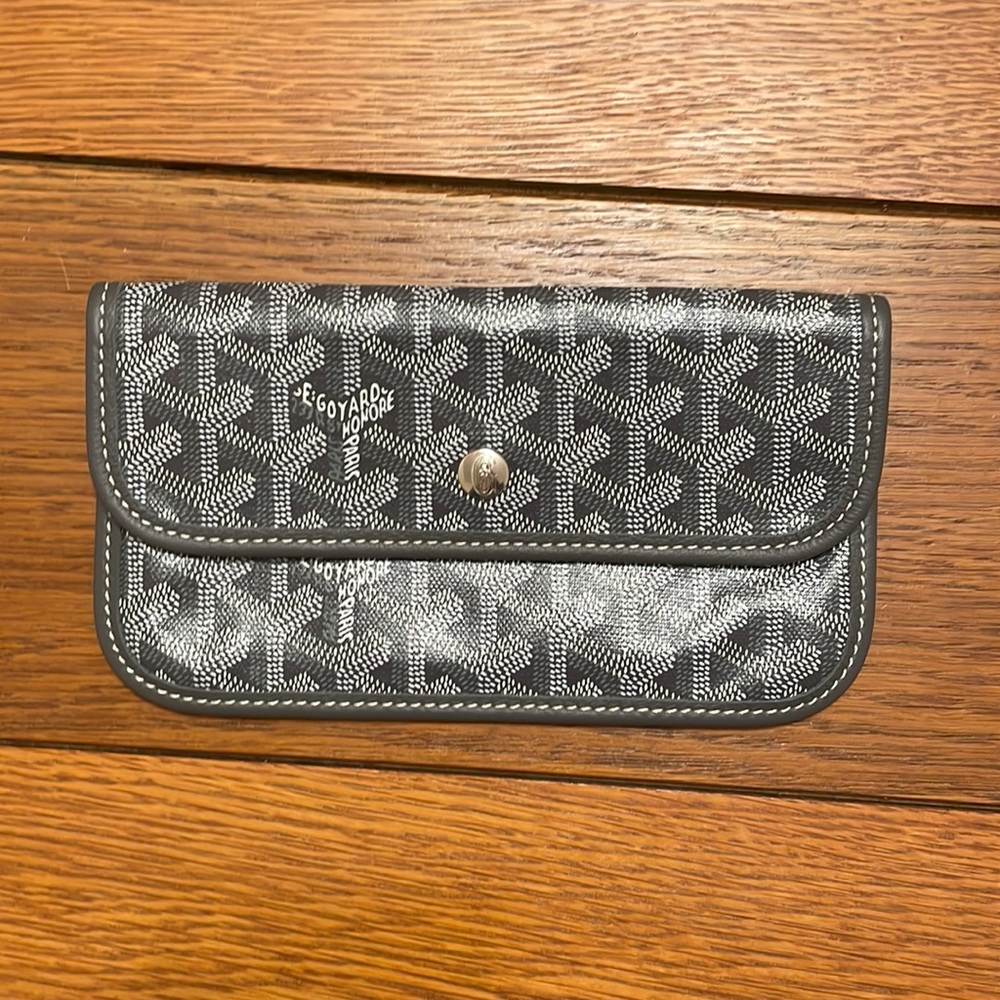 Goyard Small Pouch in Grey